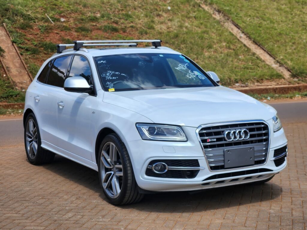 2016 Audi SQ5 3.0t V6 Quattro