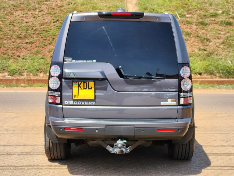 2016 Land Rover Discovery IV 3.0 SD V6 Landmark — photo 3