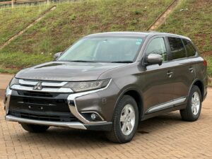 2016 Mitsubishi Outlander 2.4L 4WD — photo 3