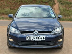 2016 Volkswagen Golf TSI 1.2L 2WD — photo 2