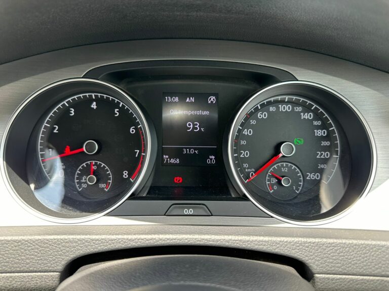 2016 Volkswagen Golf TSI 1.2L 2WD — photo 7