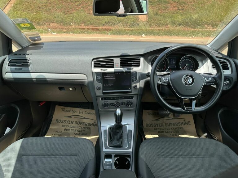 2016 Volkswagen Golf TSI 1.2L 2WD — photo 8