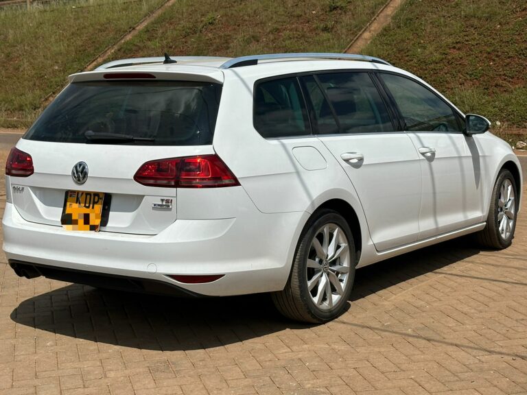 2016 Volkswagen Golf Variant 1.4 TSI — photo 6
