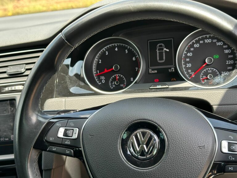 2016 Volkswagen Golf Variant 1.4 TSI — photo 7