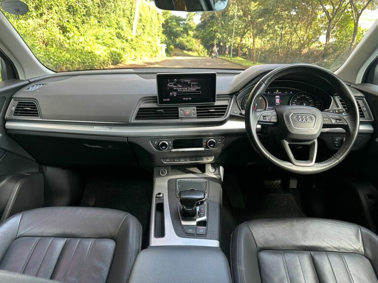 2017 Audi Q5 2.0T TFSI Quattro S-Line — photo 8