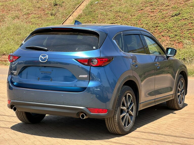 2017 Mazda CX-5 2.2D Skyactiv-D AWD — photo 6