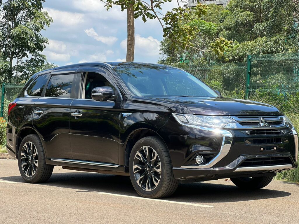 2017 Mitsubishi Outlander PHEV