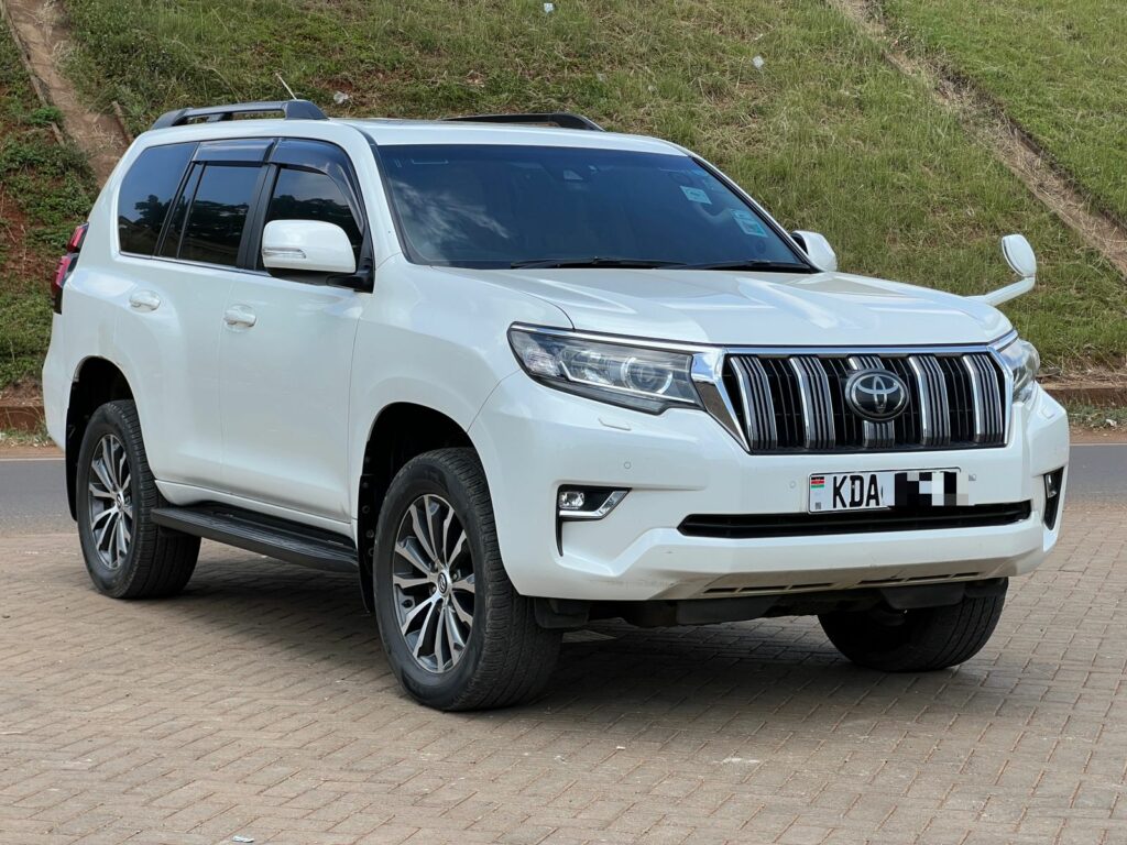 2017 Toyota Land Cruiser Prado TX 2.8L GDJ150