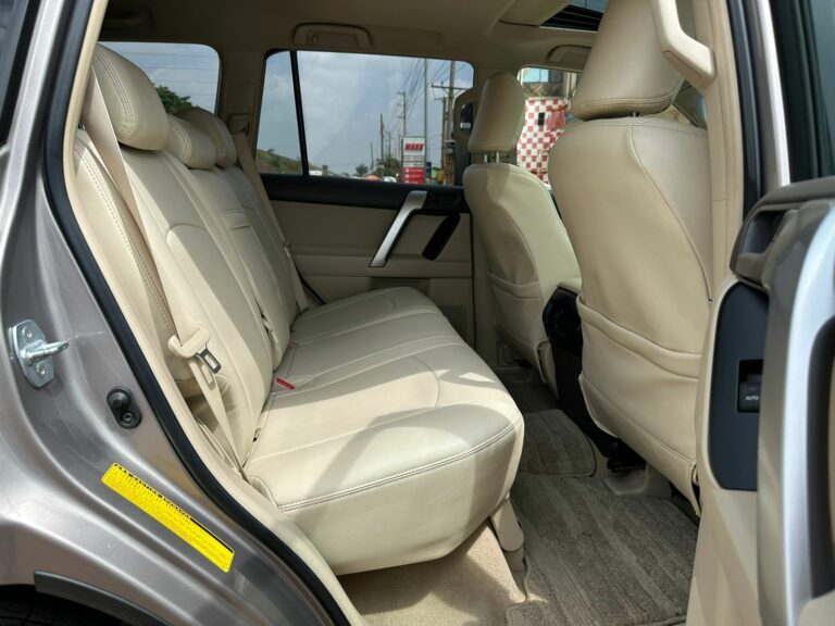 2018 Toyota Land Cruiser Prado TX GDJ150 — photo 8