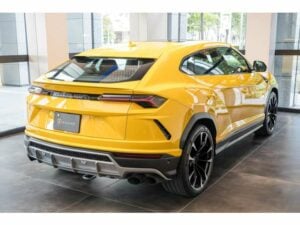 2019 Lamborghini Urus 4.0l Twin Turbo V8 — photo 4