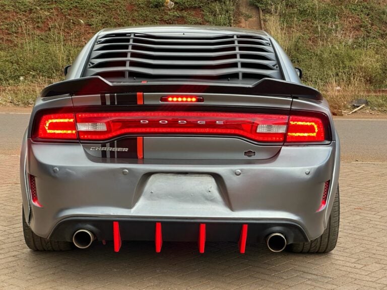 2014 Dodge Charger 3.6 V6 — photo 4