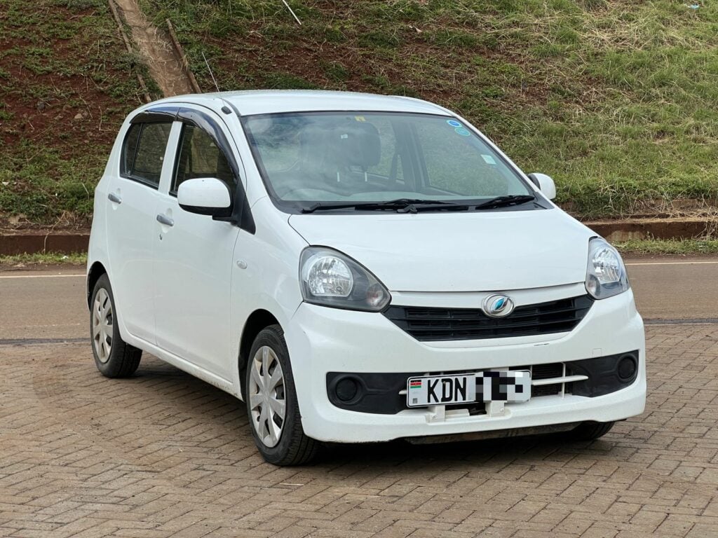 2016 Daihatsu Mira Es 660cc 2WD
