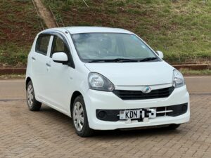 2016 Daihatsu Mira Es 2WD — photo 1