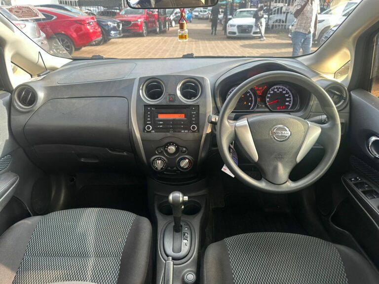 2016 Nissan Note 1.2L 4WD — photo 8