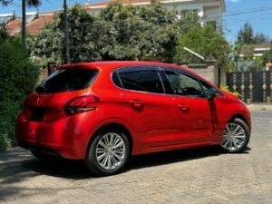 2016 Peugeot 208 1.2 Puretech — photo 4