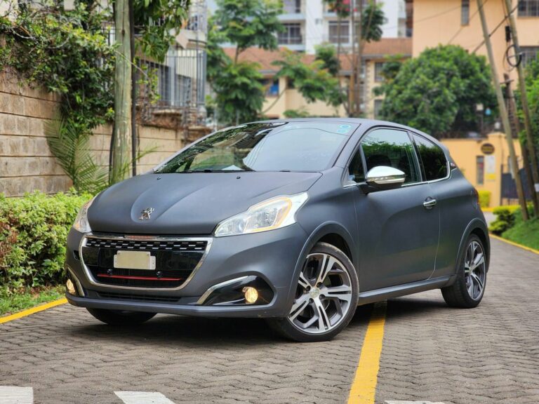 2016 Peugeot 208 GTi — photo 3