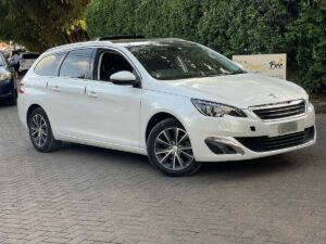 2017 Peugeot 308 SW — photo 1