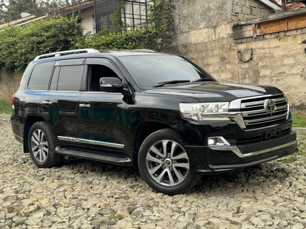 2016 Toyota Land Cruiser ZX 4.6L V8