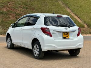 2016 Toyota Vitz 1.3L 2WD — photo 4