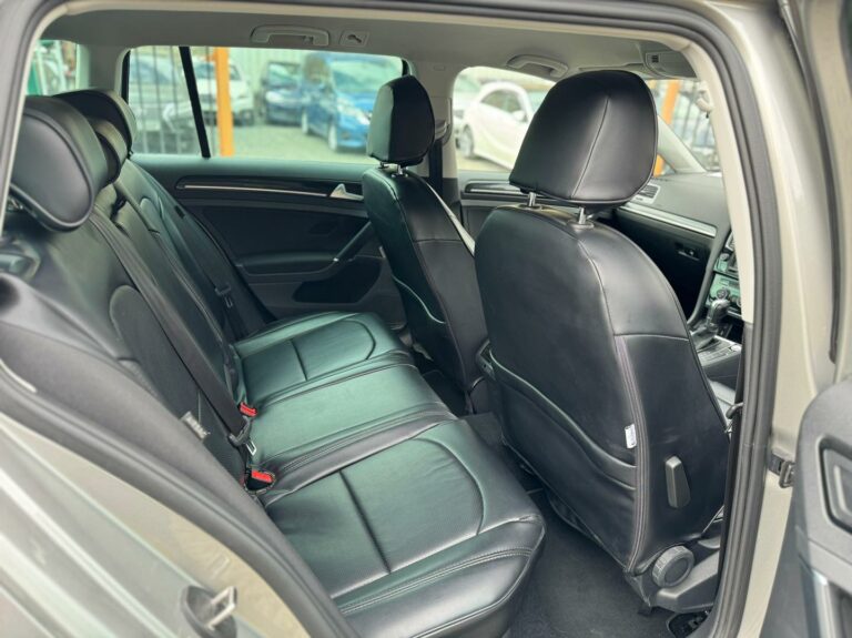 2016 Volkswagen Golf Variant 1.4T TSI 2WD — photo 9