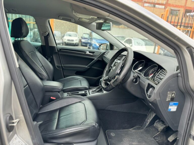 2016 Volkswagen Golf Variant 1.4T TSI 2WD — photo 8