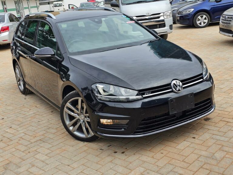 2016 Volkswagen Golf Variant R-Line 1.4T — photo 2