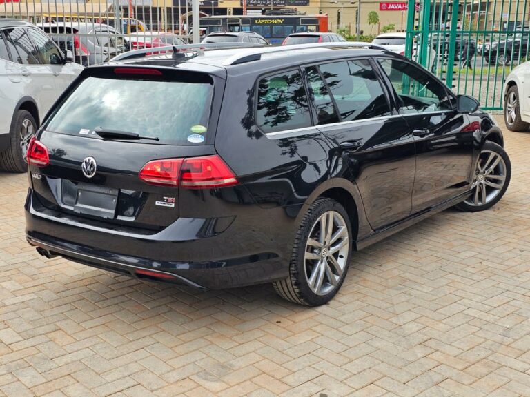 2016 Volkswagen Golf Variant R-Line 1.4T — photo 5