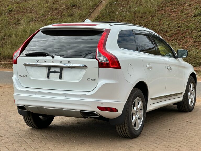 2016 Volvo XC60 D4 Classic 2WD — photo 6