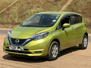 2017 Nissan Note e-Power — photo 3