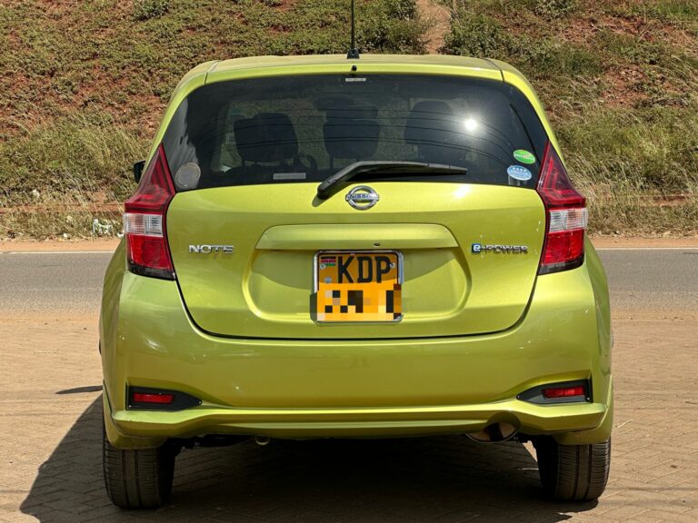 2017 Nissan Note e-Power — photo 5