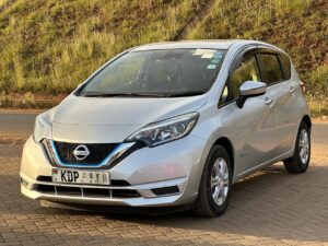 2017 Nissan Note e-Power 2WD — photo 3
