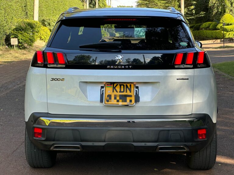 2017 Peugeot 3008 GT-Line 1.6L — photo 5