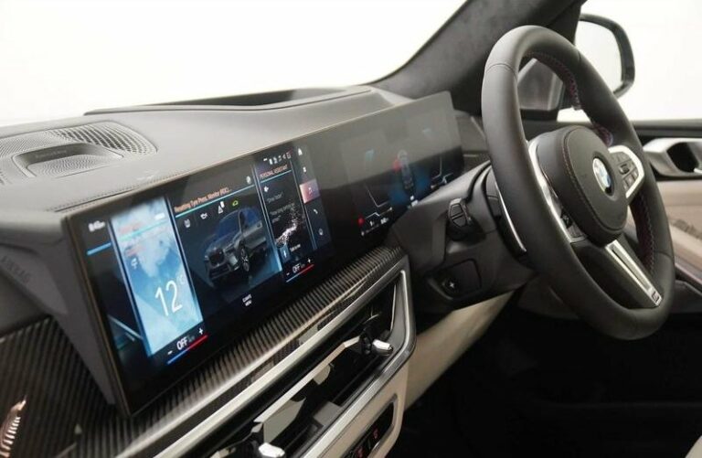 2023 BMW X7 M60i — photo 7
