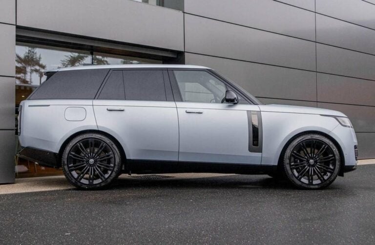 2024 Range Rover Vogue P615 SV — photo 2