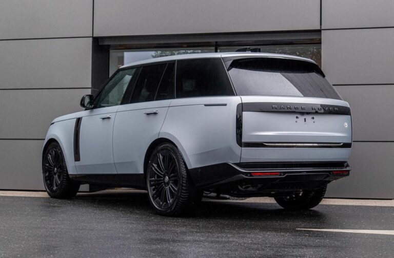 2024 Range Rover Vogue P615 SV — photo 3