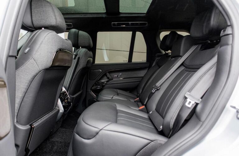 2024 Range Rover Vogue P615 SV — photo 6