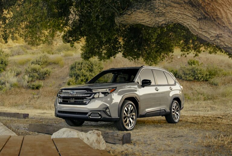 2025 Subaru Forester — photo 5