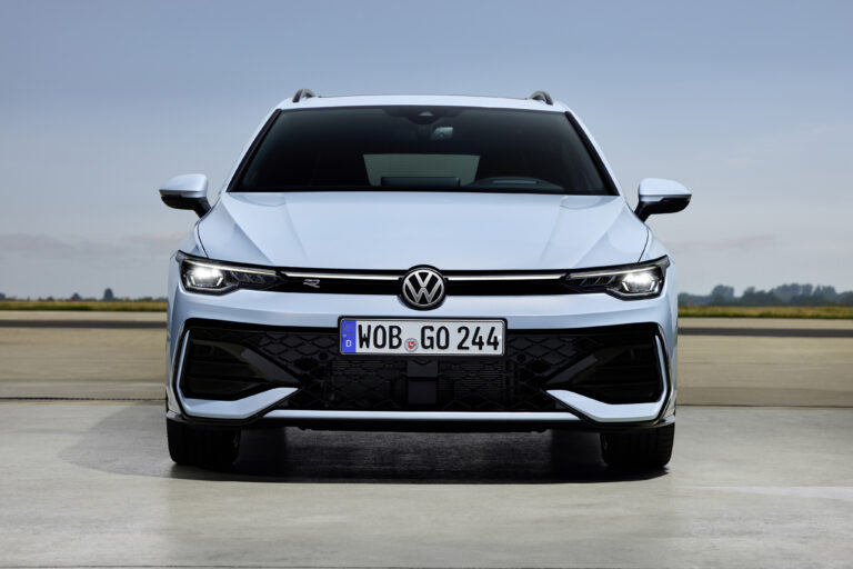 2024 Volkswagen Golf Variant — photo 5