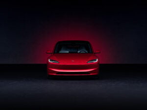 2024 Tesla Model 3 — photo 2