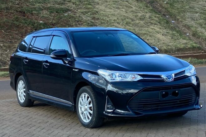 2017 Toyota Fielder WXB Hybrid 1.8 2WD