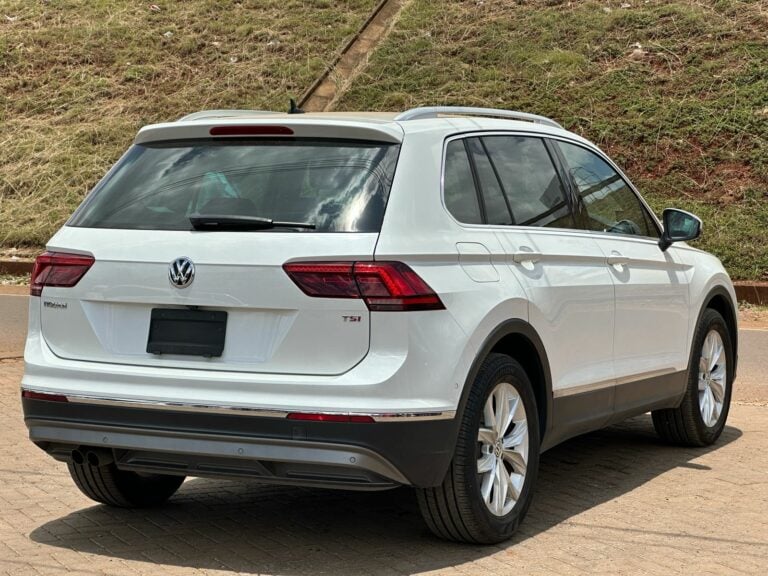 2017 Volkswagen Tiguan 1.4T — photo 6