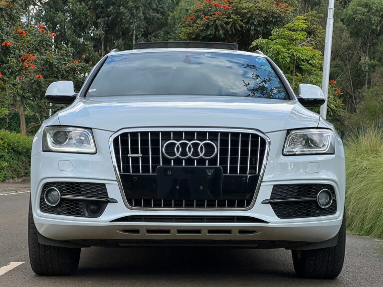 2017 Audi Q5 S-Line Quattro — photo 2