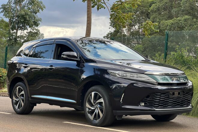 2017 Toyota Harrier Premium Turbo 2.0L 2WD