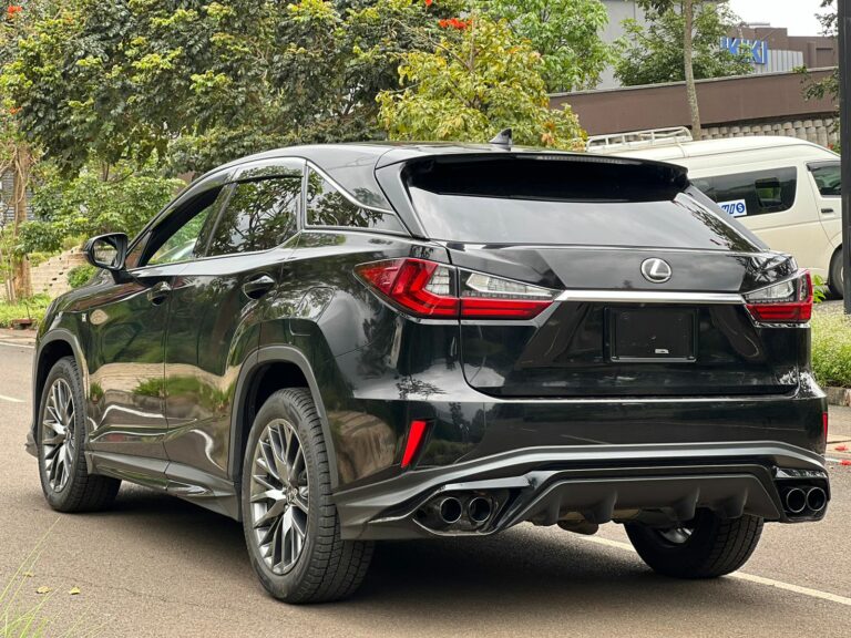 2017 Lexus RX 200t F-Sport — photo 3