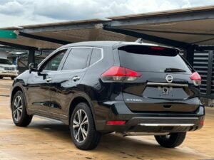 2017 Nissan X-Trail 2.0 4WD — photo 4