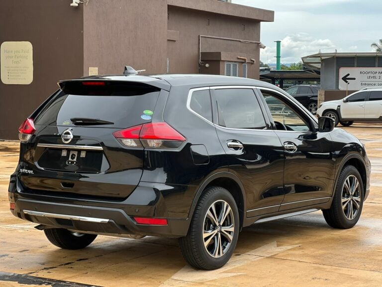 2017 Nissan X-Trail 2.0 4WD — photo 6