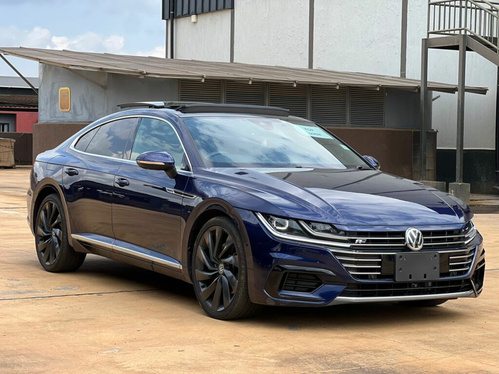 2018 Volkswagen Arteon R-Line 4MOTION