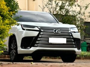 2022 Lexus LX 600 — photo 4