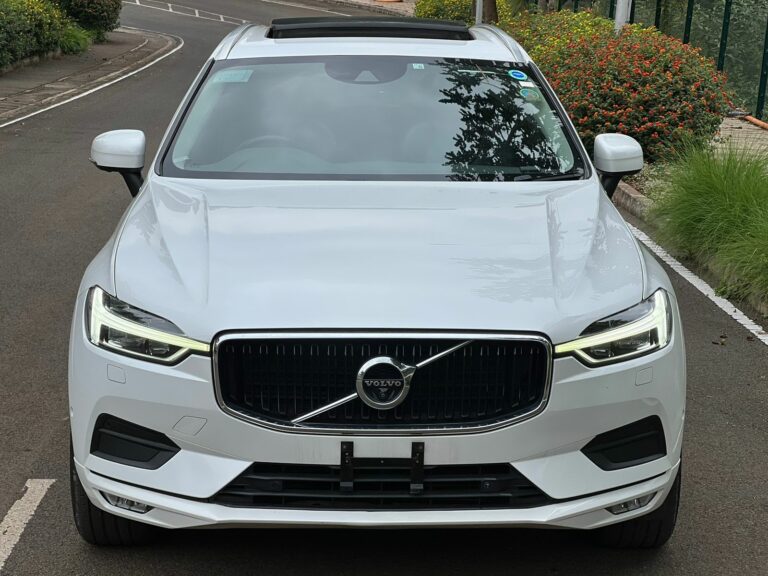 2018 Volvo XC60 D4 — photo 2