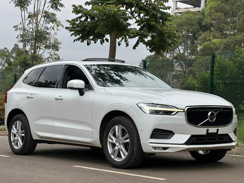 2018 Volvo XC60 D4 Momentum AWD